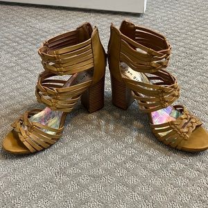 Madden girl tan heels size 7